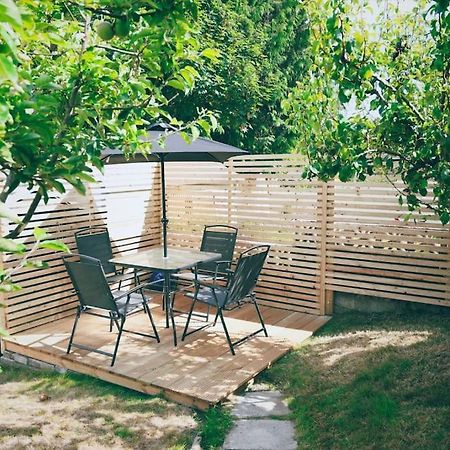 The Palm House Falmouth - Minutes From The Beach! المظهر الخارجي الصورة