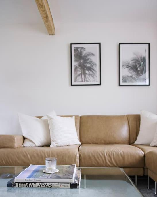 The Palm House Falmouth - Minutes From The Beach! المظهر الخارجي الصورة